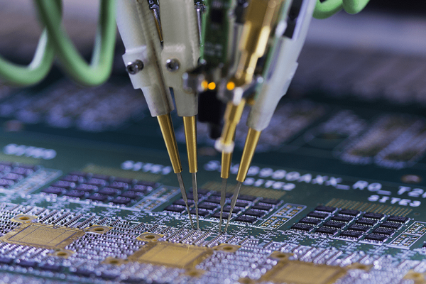 PCBA加工廠飛針測試與測試架選擇指南：高效生產(chǎn)從精準(zhǔn)測試開始